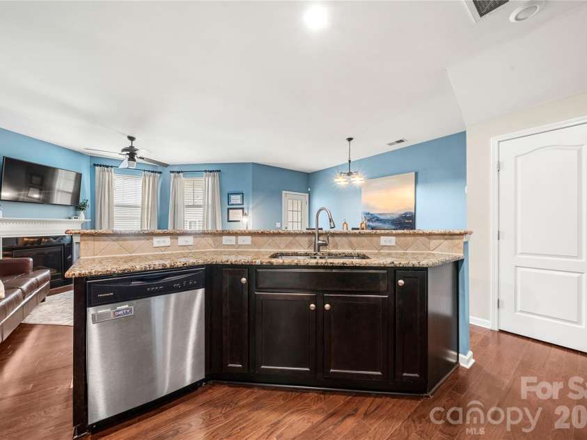 7206 Moultrie Way, Rock Hill, SC 29732.  MLS# CAR4411826, YatesRealty ID 44125. 