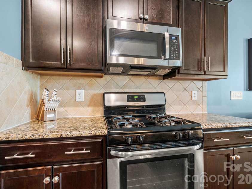 7206 Moultrie Way, Rock Hill, SC 29732.  MLS# CAR4411826, YatesRealty ID 44125. 