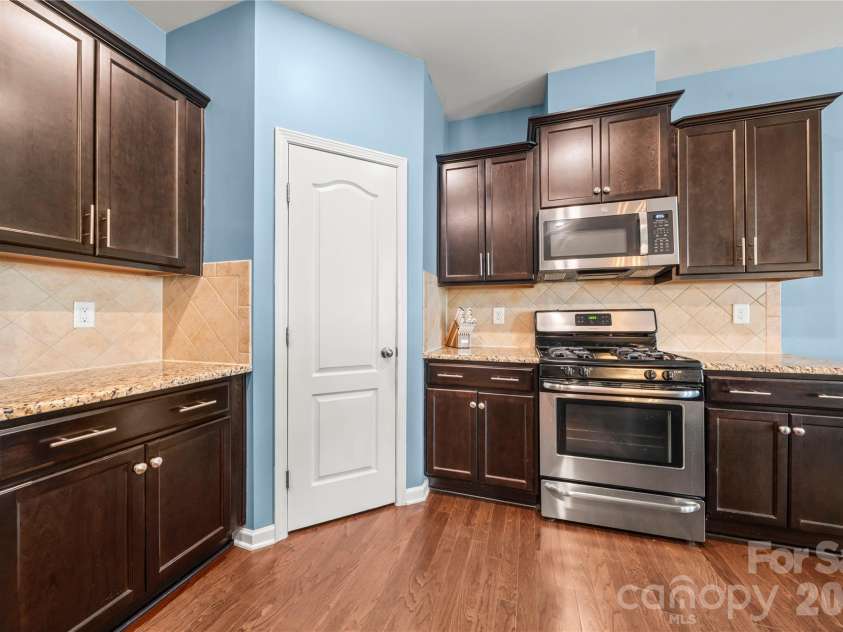 7206 Moultrie Way, Rock Hill, SC 29732.  MLS# CAR4411826, YatesRealty ID 44125. 