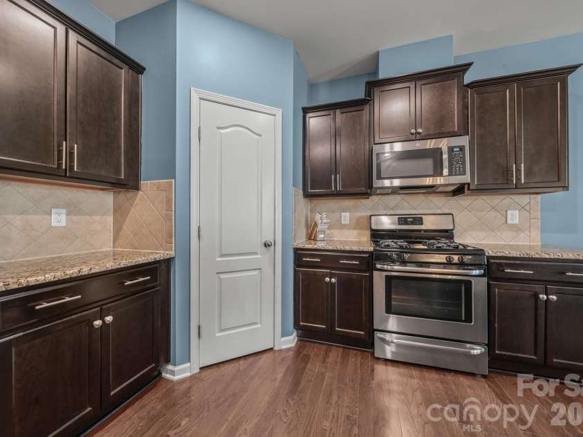 7206 Moultrie Way, Rock Hill, SC 29732.  MLS# CAR4411826, YatesRealty ID 44125. 