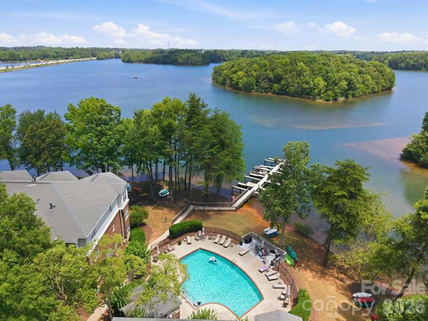 915 Northeast Drive, Davidson, NC 28036.  MLS# CAR4396238, YatesRealty ID 44126. Waterfront community pool