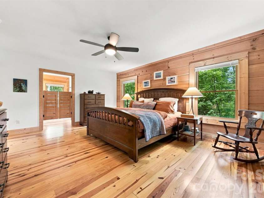 7753 Parks Mountain Drive, Newland, NC 28657.  MLS# CAR4414344, YatesRealty ID 44130. 