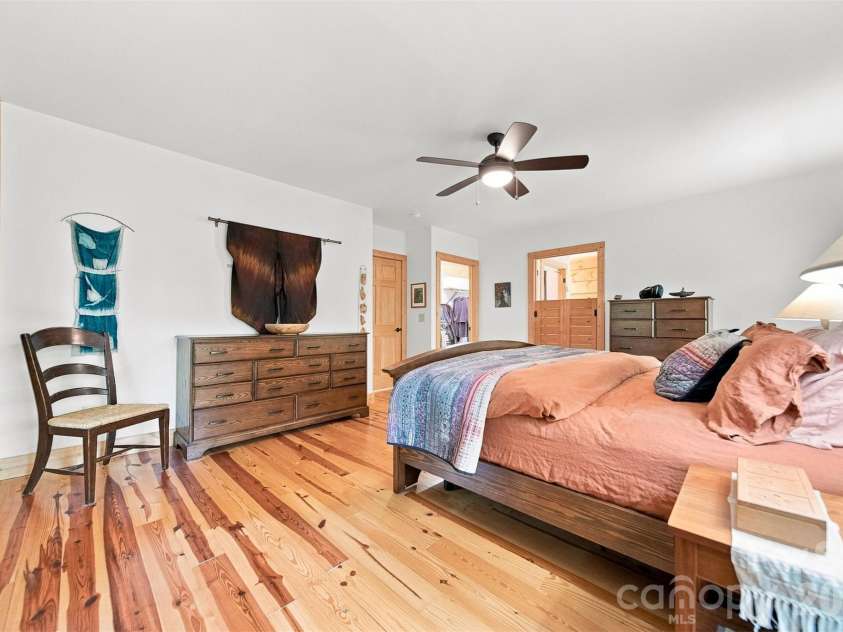 7753 Parks Mountain Drive, Newland, NC 28657.  MLS# CAR4414344, YatesRealty ID 44130. 