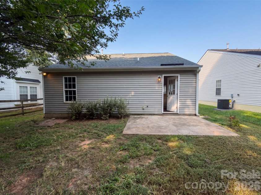 3011 Kansas City Drive, Monroe, NC 28110.  MLS# CAR4414394, YatesRealty ID 44131. 