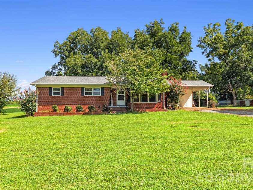 37631 Saw Mill Road, New London, NC 28127.  MLS# CAR4414518, YatesRealty ID 44133. 