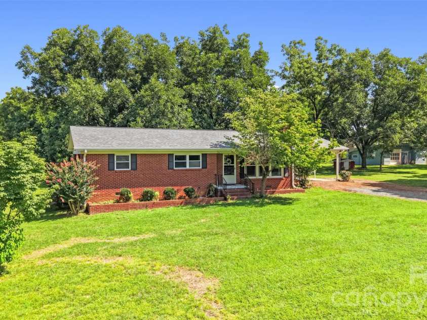 37631 Saw Mill Road, New London, NC 28127.  MLS# CAR4414518, YatesRealty ID 44133. 