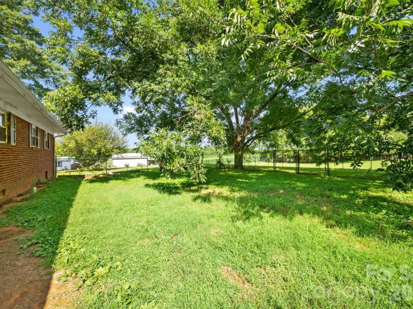 37631 Saw Mill Road, New London, NC 28127.  MLS# CAR4414518, YatesRealty ID 44133. 