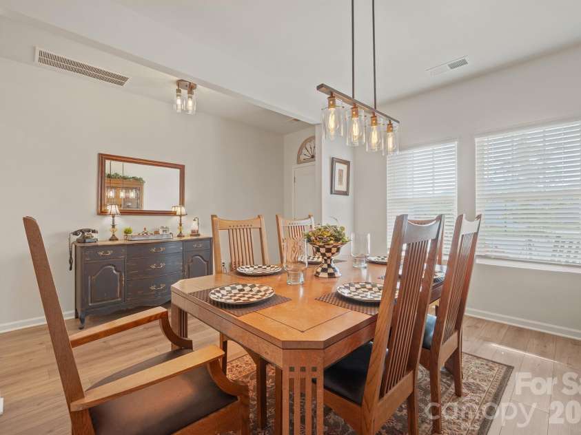 109 Drover Drive, Mooresville, NC 28115.  MLS# CAR4414628, YatesRealty ID 44134. 