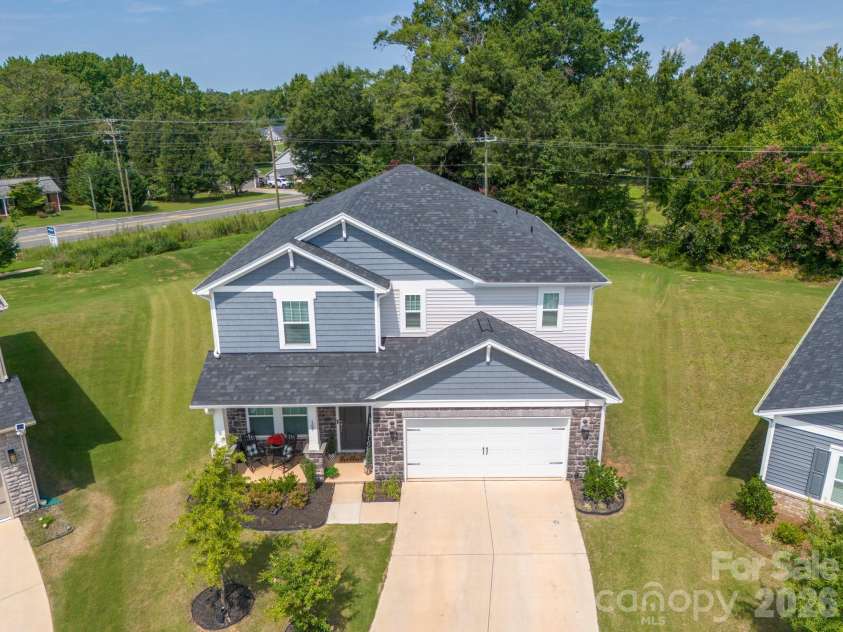 109 Drover Drive, Mooresville, NC 28115.  MLS# CAR4414628, YatesRealty ID 44134. 