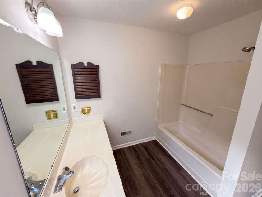 8909 Danson Drive, Charlotte, NC 28277.  MLS# CAR4414272, YatesRealty ID 44135. 