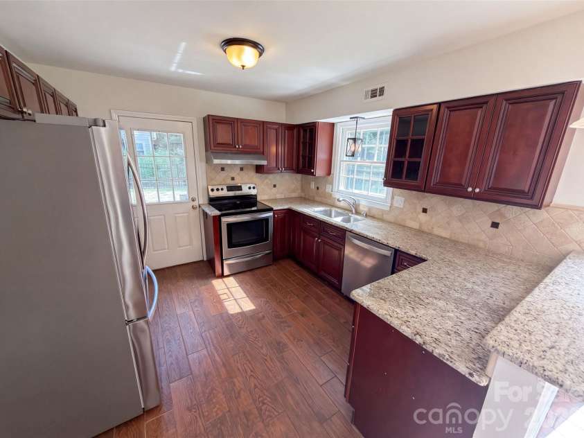8909 Danson Drive, Charlotte, NC 28277.  MLS# CAR4414272, YatesRealty ID 44135. 