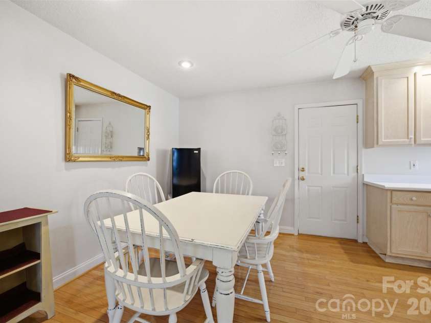211 Peachtree Street, Belmont, NC 28012.  MLS# CAR4413887, YatesRealty ID 44136. 