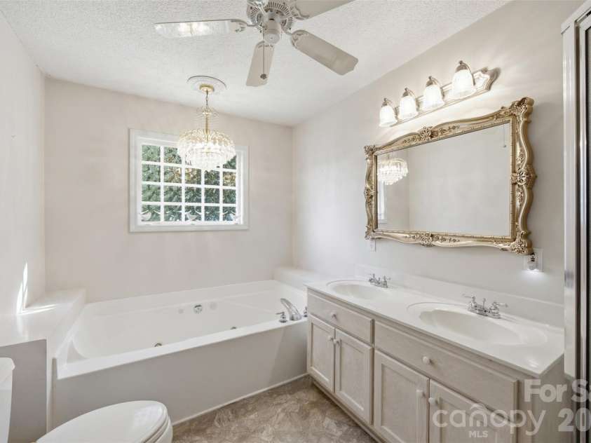 211 Peachtree Street, Belmont, NC 28012.  MLS# CAR4413887, YatesRealty ID 44136. 