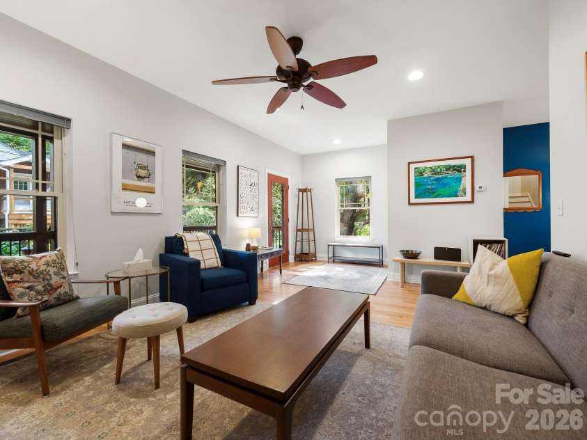 56 Harvard Place, Asheville, NC 28806.  MLS# CAR4412947, YatesRealty ID 44139. 