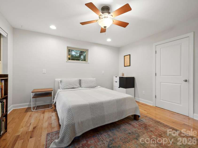 56 Harvard Place, Asheville, NC 28806.  MLS# CAR4412947, YatesRealty ID 44139. 