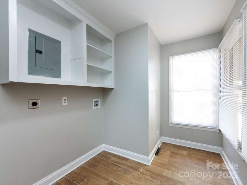 406 Harris Lane, Monroe, NC 28112.  MLS# CAR4202111, YatesRealty ID 4414. 