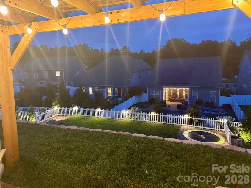 172 Longleaf Drive, Mooresville, NC 28117.  MLS# CAR4413694, YatesRealty ID 44142. 