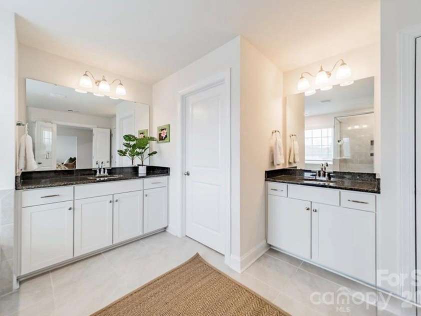 172 Longleaf Drive, Mooresville, NC 28117.  MLS# CAR4413694, YatesRealty ID 44142. 