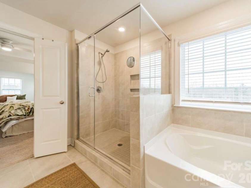 172 Longleaf Drive, Mooresville, NC 28117.  MLS# CAR4413694, YatesRealty ID 44142. 