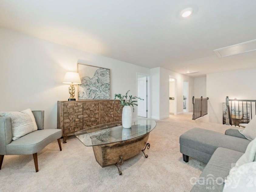 172 Longleaf Drive, Mooresville, NC 28117.  MLS# CAR4413694, YatesRealty ID 44142. 