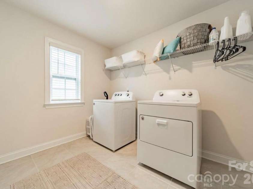172 Longleaf Drive, Mooresville, NC 28117.  MLS# CAR4413694, YatesRealty ID 44142. 