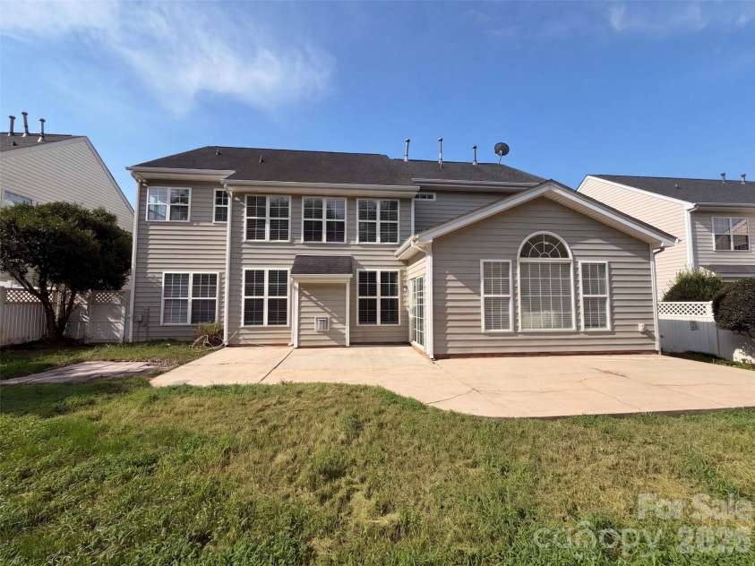 821 Pinkney Place, Stanley, NC 28164.  MLS# CAR4414610, YatesRealty ID 44143. 