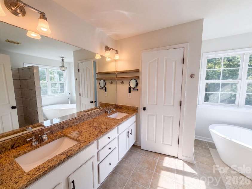 821 Pinkney Place, Stanley, NC 28164.  MLS# CAR4414610, YatesRealty ID 44143. 