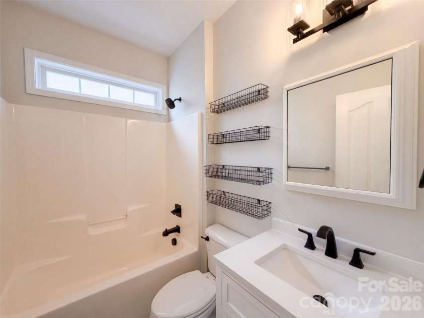 821 Pinkney Place, Stanley, NC 28164.  MLS# CAR4414610, YatesRealty ID 44143. 