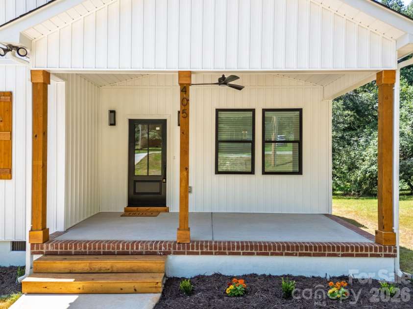 405 Hill Drive, Cherryville, NC 28021.  MLS# CAR4410967, YatesRealty ID 44144. 