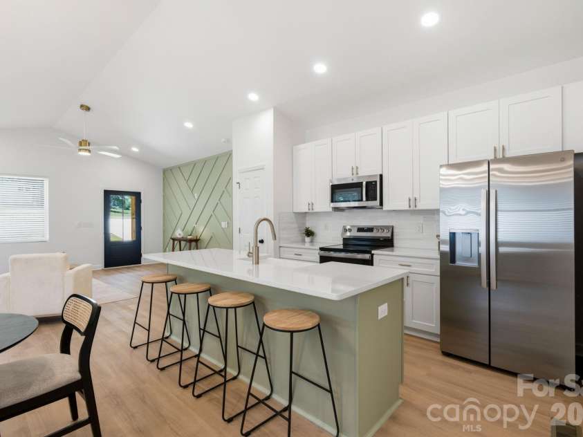 405 Hill Drive, Cherryville, NC 28021.  MLS# CAR4410967, YatesRealty ID 44144. 