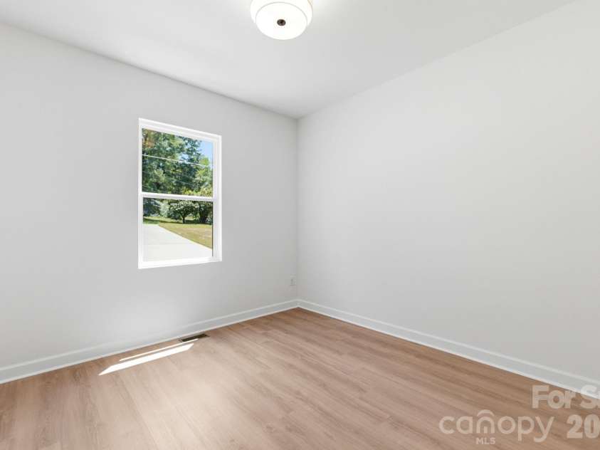 405 Hill Drive, Cherryville, NC 28021.  MLS# CAR4410967, YatesRealty ID 44144. 