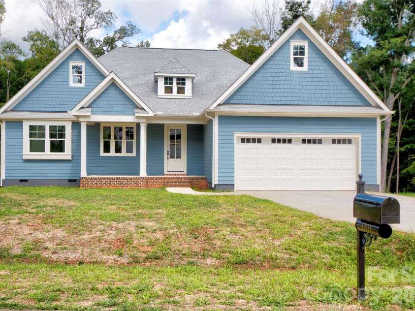3201 Timber Run Lane, Maiden, NC 28650.  MLS# CAR4412257, YatesRealty ID 44145. 