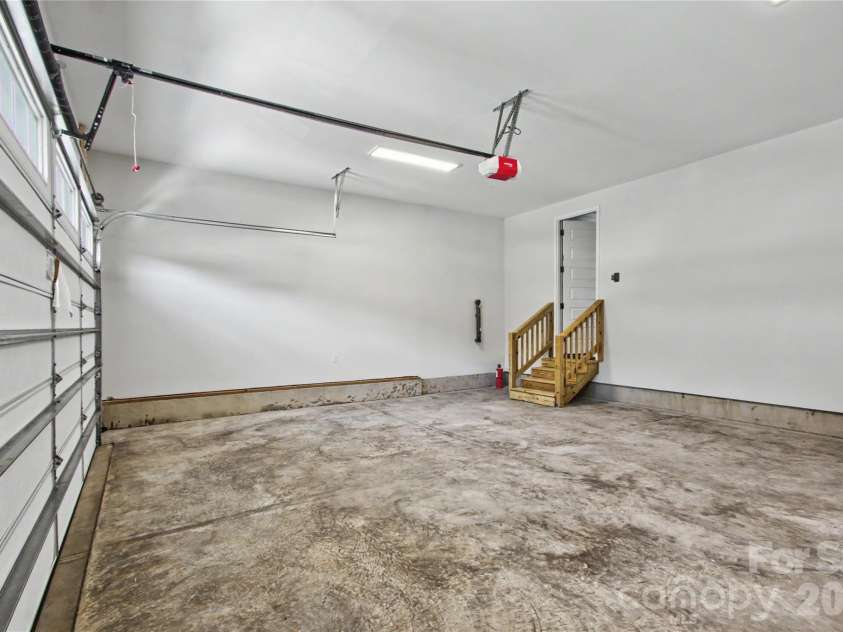 3201 Timber Run Lane, Maiden, NC 28650.  MLS# CAR4412257, YatesRealty ID 44145. 