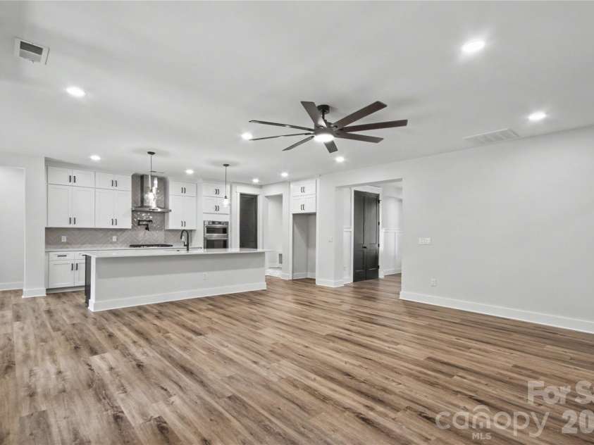 3201 Timber Run Lane, Maiden, NC 28650.  MLS# CAR4412257, YatesRealty ID 44145. 