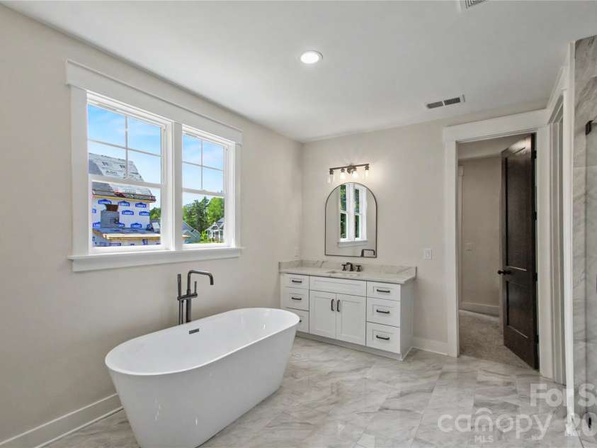3201 Timber Run Lane, Maiden, NC 28650.  MLS# CAR4412257, YatesRealty ID 44145. 