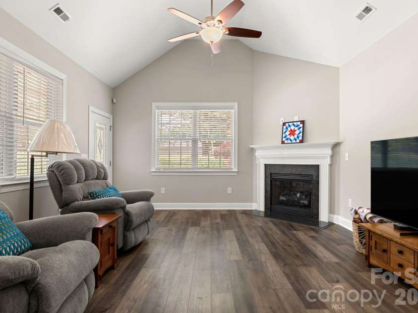8276 Merchant Court, Denver, NC 28037.  MLS# CAR4413184, YatesRealty ID 44148. 