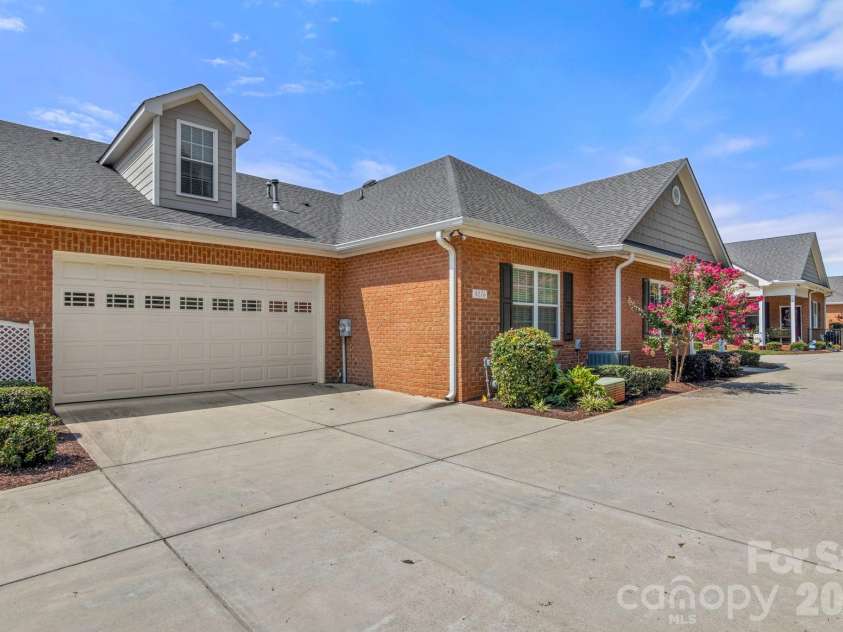 8276 Merchant Court, Denver, NC 28037.  MLS# CAR4413184, YatesRealty ID 44148. 