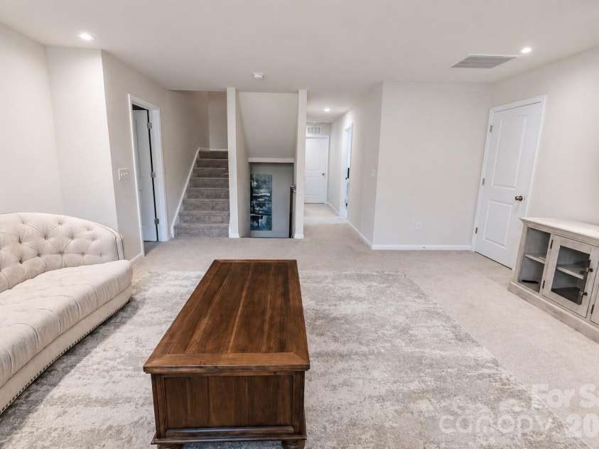 355 Kennerly Center Drive, Mooresville, NC 28115.  MLS# CAR4414239, YatesRealty ID 44149. Loft-2nd floor