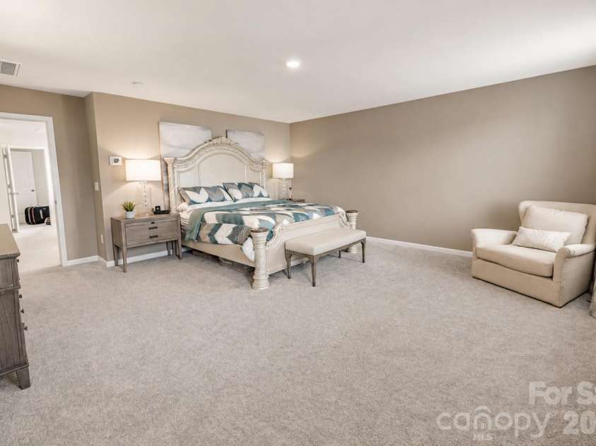 355 Kennerly Center Drive, Mooresville, NC 28115.  MLS# CAR4414239, YatesRealty ID 44149. Master Bedroom