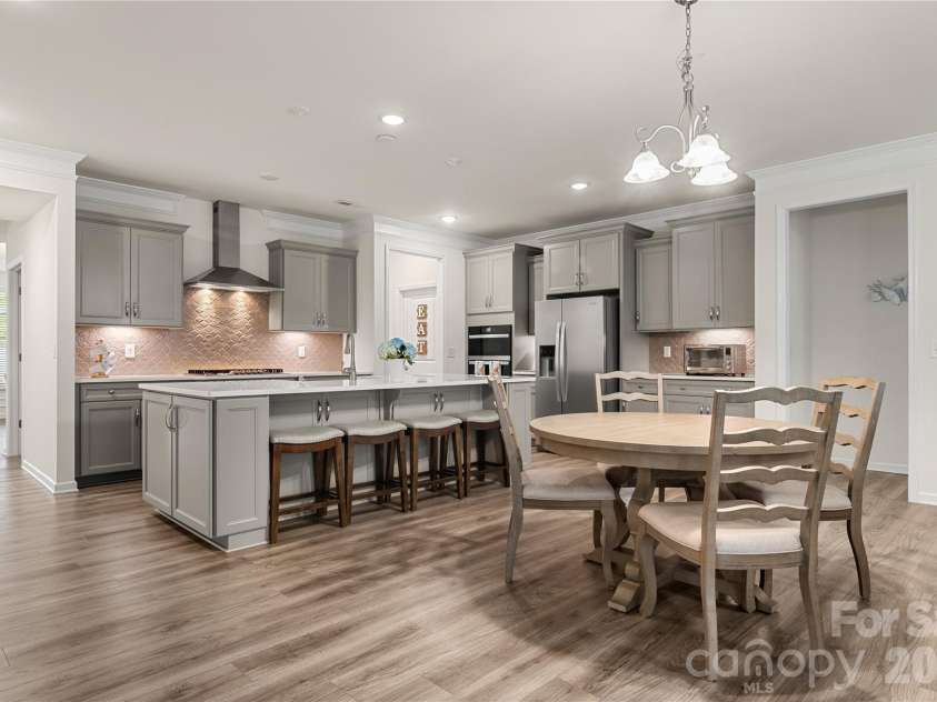 1200 Curling Creek Drive, Indian Trail, NC 28079.  MLS# CAR4414479, YatesRealty ID 44150. Small Dining area