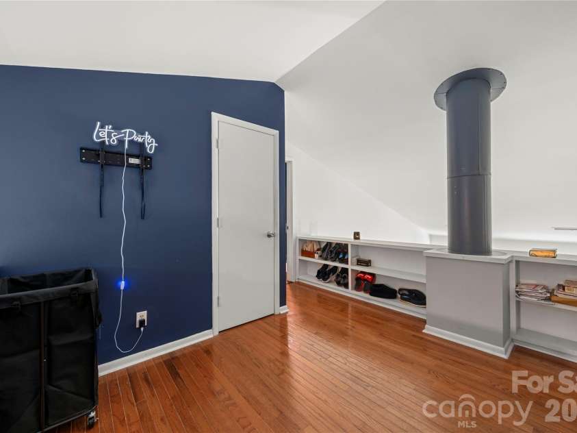 222 Riverview Terrace, Lake Wylie, SC 29710.  MLS# CAR4411366, YatesRealty ID 44151. Upstairs Loft