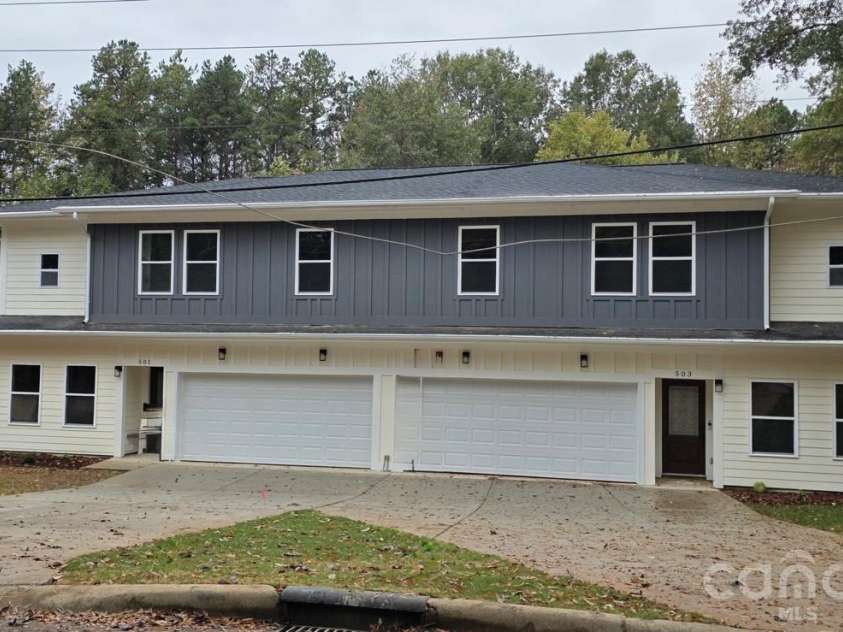501-B Granby Circle, Charlotte, NC 28217.  MLS# CAR4414545, YatesRealty ID 44153. 