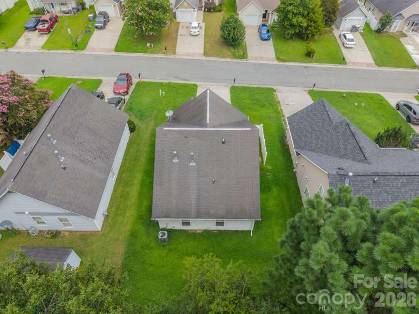 1914 Mission Oaks Street, Kannapolis, NC 28083.  MLS# CAR4414076, YatesRealty ID 44154. 