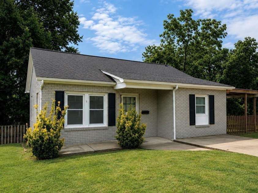 56 1st Avenue, Taylorsville, NC 28681.  MLS# CAR4414664, YatesRealty ID 44155. 