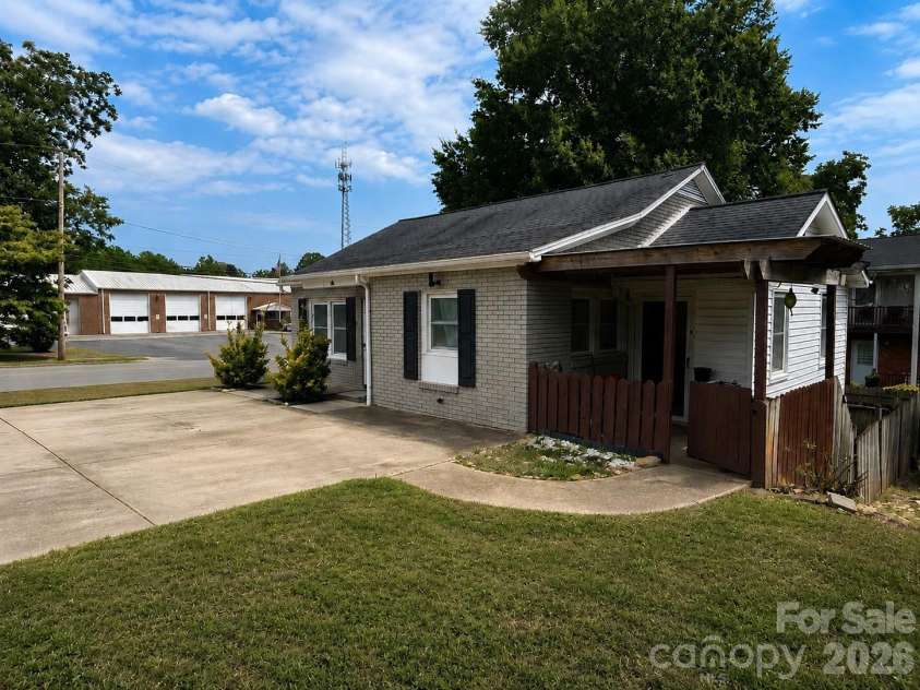 56 1st Avenue, Taylorsville, NC 28681.  MLS# CAR4414664, YatesRealty ID 44155. 