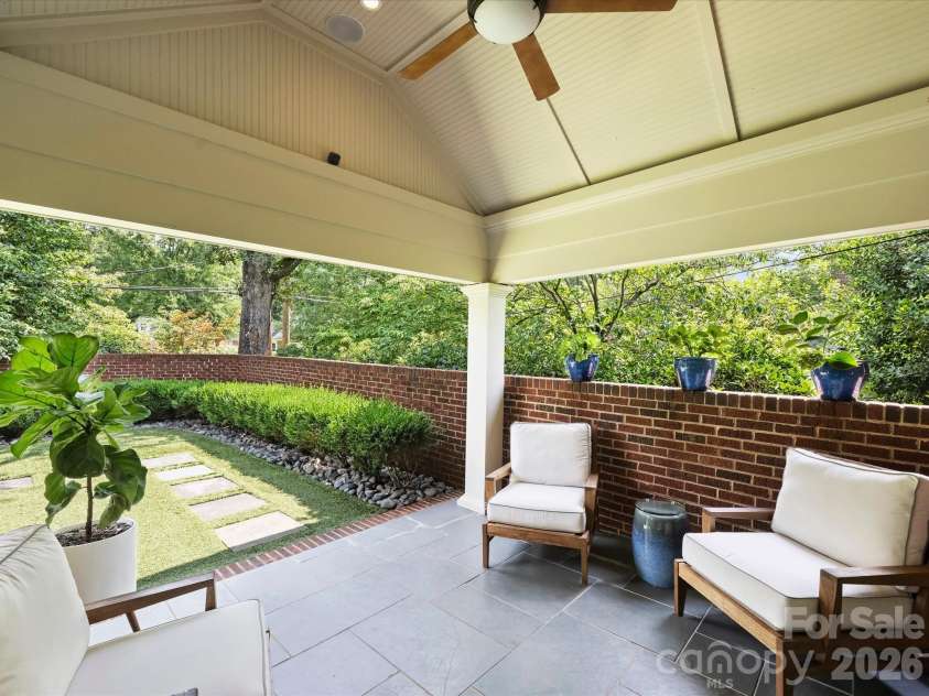 943 Romany Road, Charlotte, NC 28203.  MLS# CAR4414377, YatesRealty ID 44157. Covered Patio