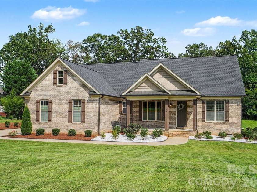 188 Fairhaven Drive, Salisbury, NC 28146.  MLS# CAR4414657, YatesRealty ID 44158. 