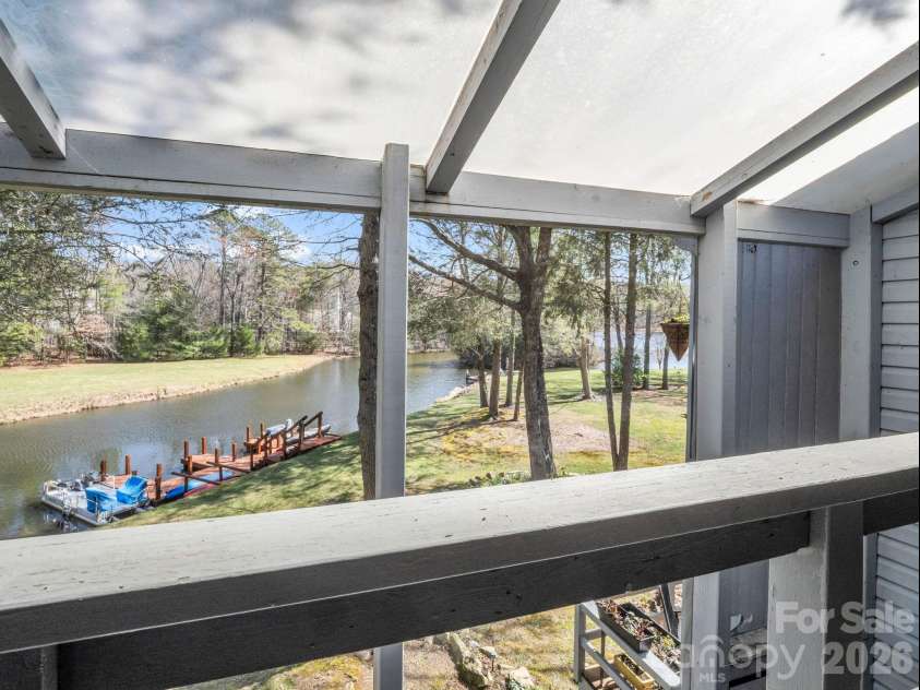 45 Lakeside Villas Drive, Brevard, NC 28712.  MLS# CAR4358376, YatesRealty ID 4416. 
