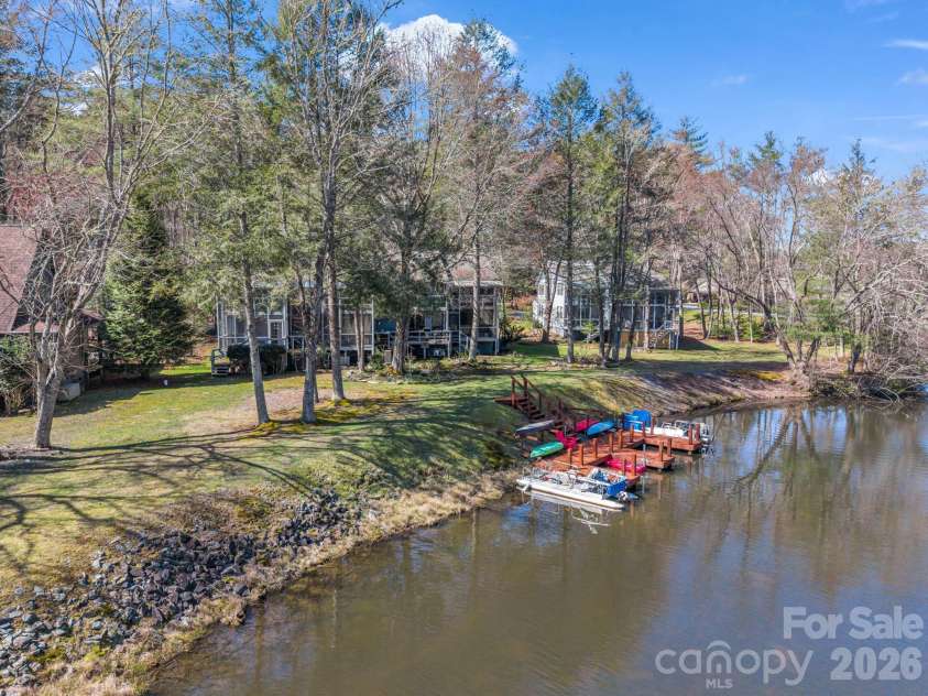45 Lakeside Villas Drive, Brevard, NC 28712.  MLS# CAR4358376, YatesRealty ID 4416. 