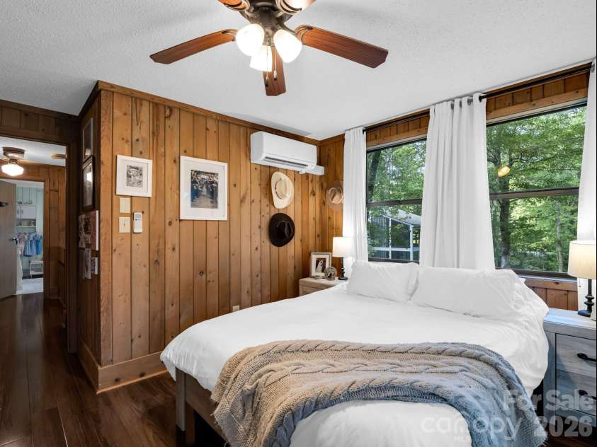 45 Lakeside Villas Drive, Brevard, NC 28712.  MLS# CAR4358376, YatesRealty ID 4416. 